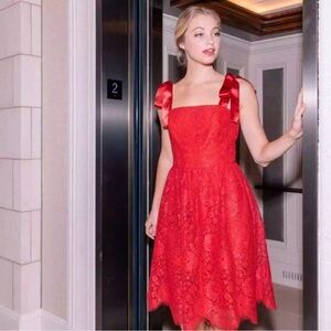 Gal Meets Glam Lucia Floral Lace Tie Strap Elegant Fit Flare Red Dress size M